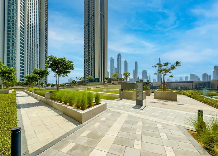Royal Vista At Downtown Views II - Downtown Dubai City & Burj Khalifa Views - Brand New Luxury 4Br Apartment