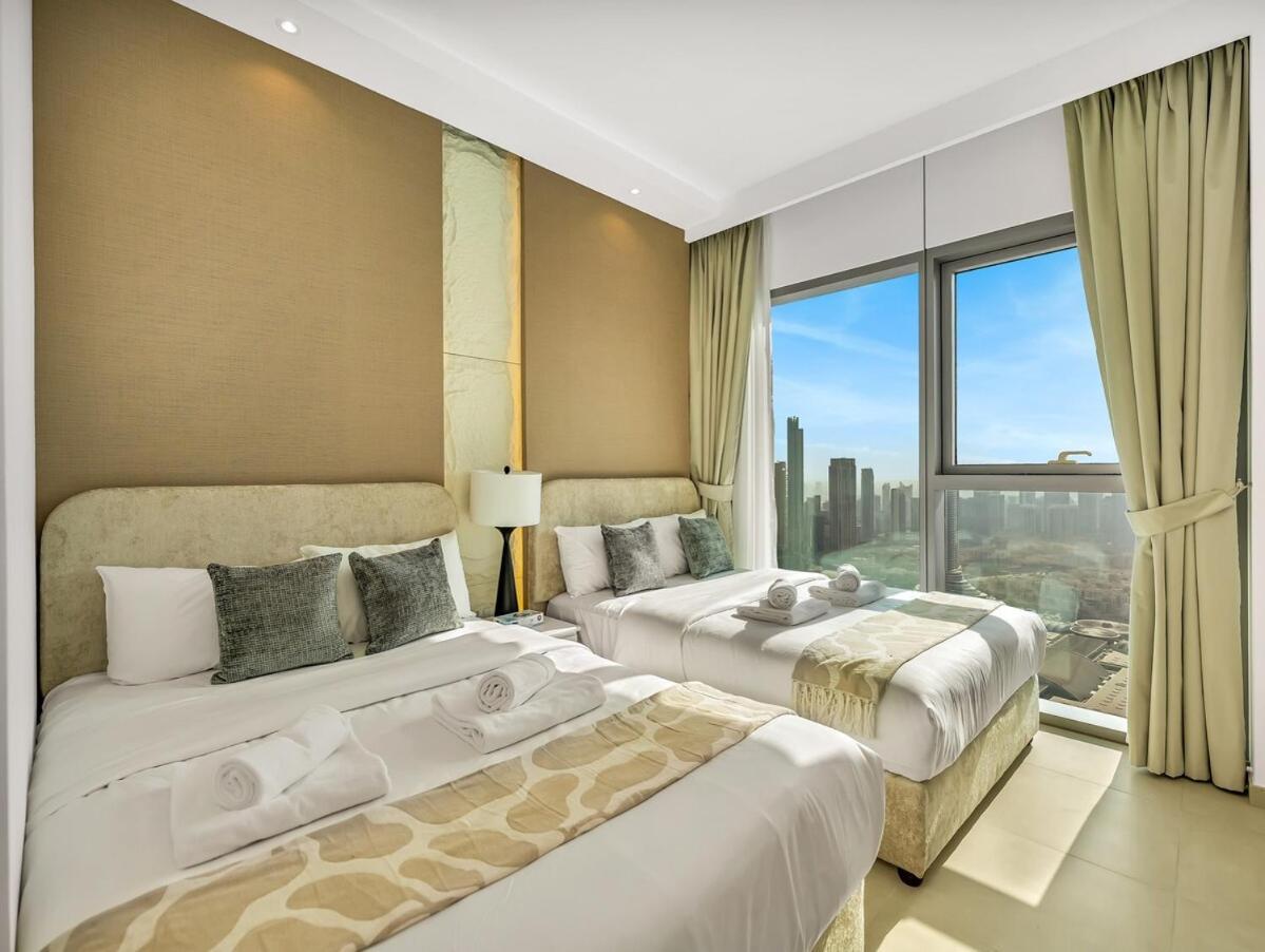 Royal Vista At Downtown Views Ii - Downtown & Burj Khalifa Views - Brand New Luxury 4br Appartement